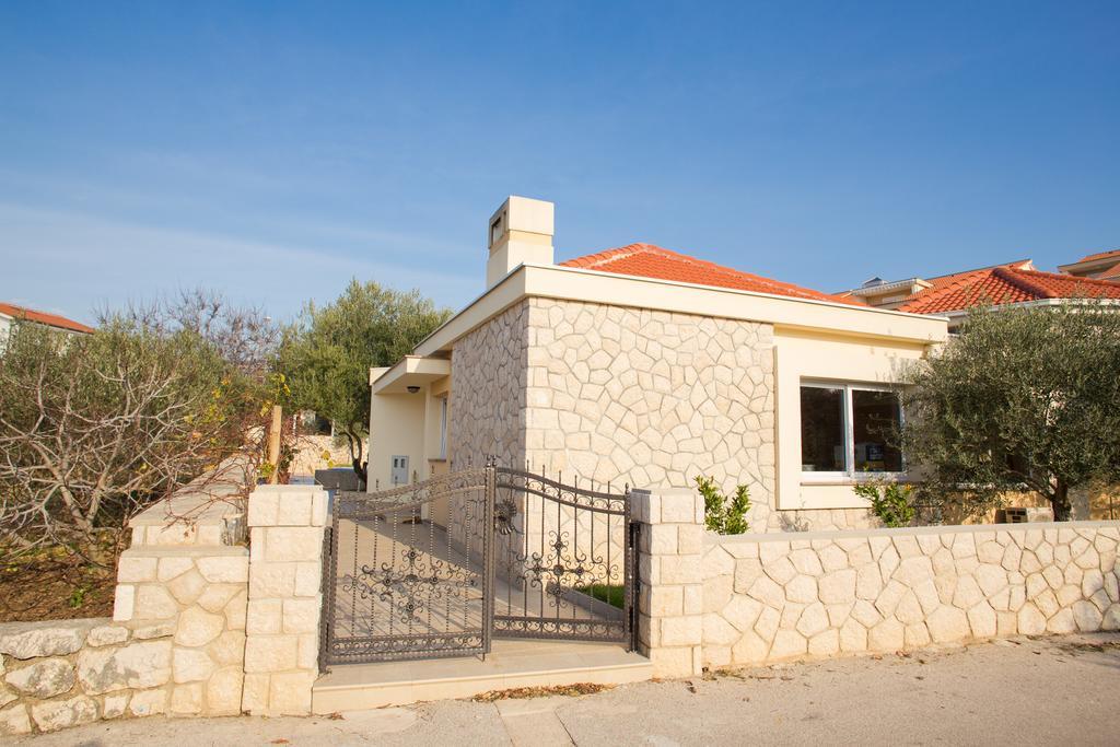 City Pool Apartments Novalja Exterior foto